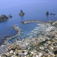Aci Trezza